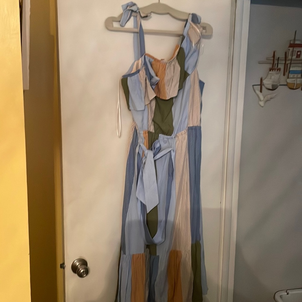 Long dress never worn without tags